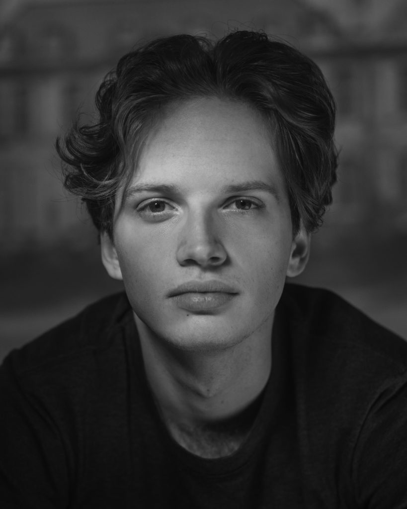 Dominik Photo Dominik Photo